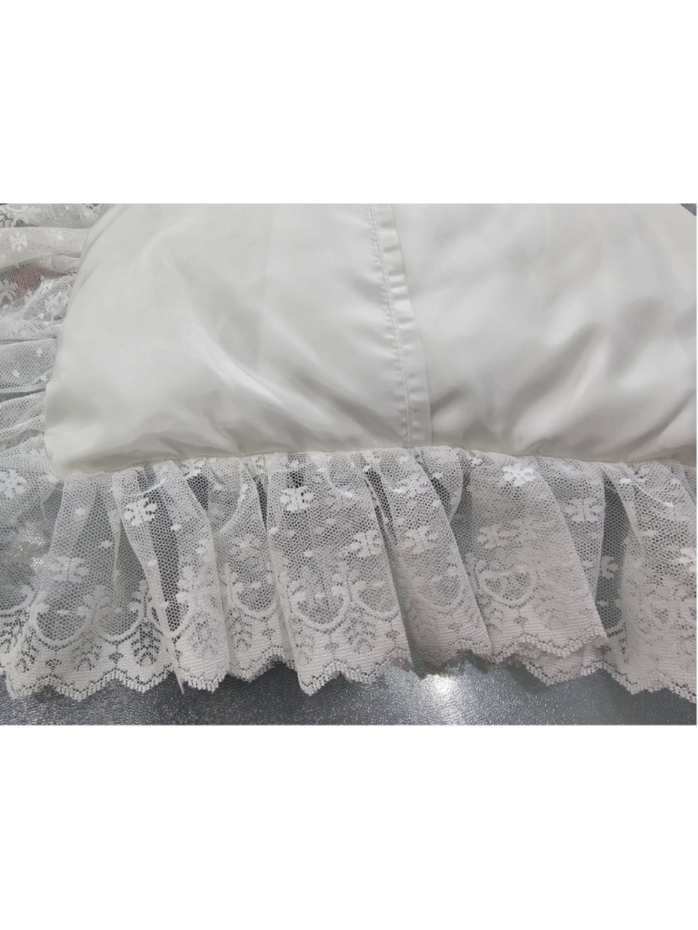 Vintage White Satin & Lace Wedding Ring Bearer Pillow Rectangular Ribbon Ties - Picture 5 of 5